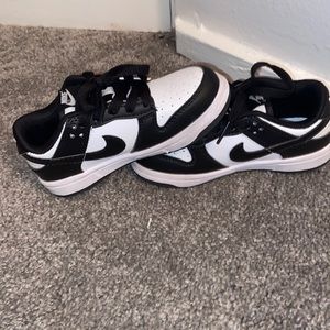 Nike “Panda” dunks